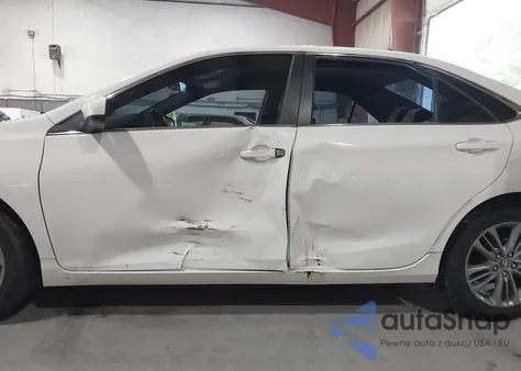2016 Toyota Camry Se z USA, uszkodzony, nr VIN 4T1BF1FK9GU194273